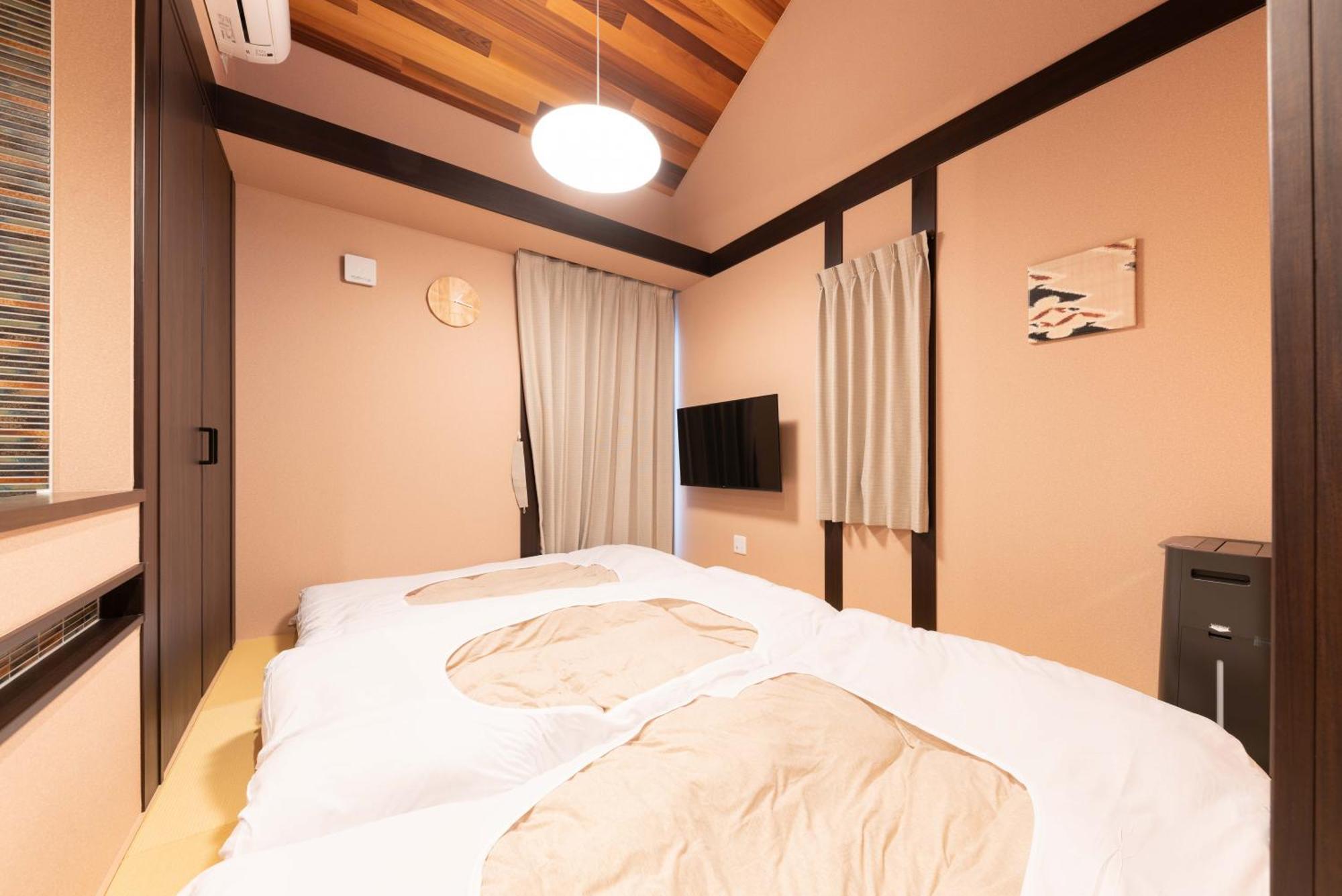 スタジオーネ 箱根強羅 West - Stagione Hakone Gora West Apartamento Quarto foto